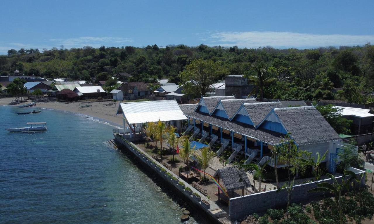 Moyo Island Resort Extérieur photo