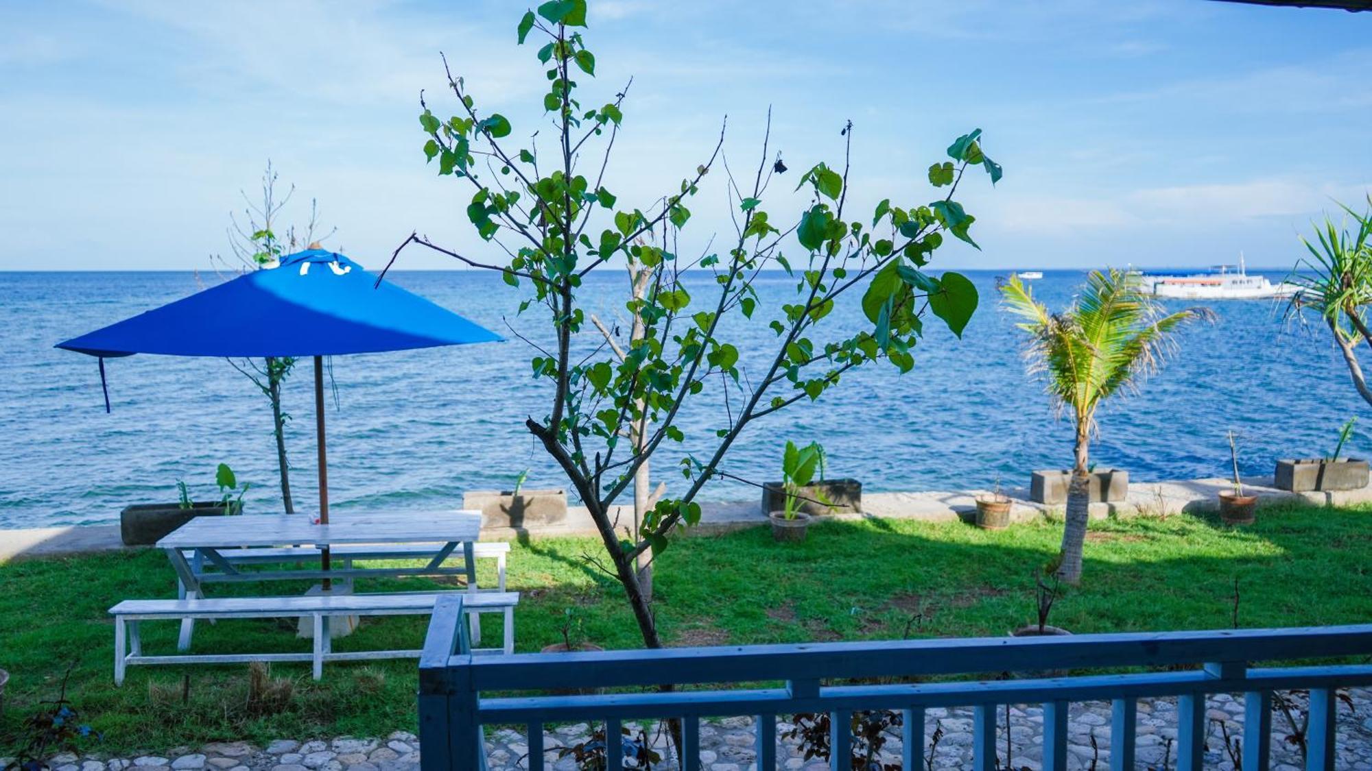 Moyo Island Resort Chambre photo